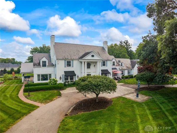 $1,600,000 | 1550 Creekwood Drive, Troy, OH 45373