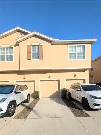 $1,800 | 3711 Parkridge Circle, Unit 6201, Sarasota, FL 34243