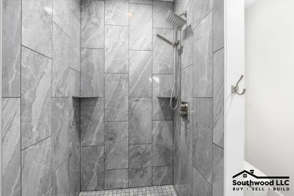 $624,900 | 15 15 Mile Road Northeast, Sparta, MI 49345