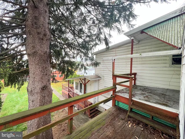 $172,500 | 323 North Hobart, Gordon, PA 17921