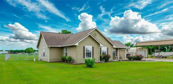 $2,500 | 1808 County Road 2712, Caddo Mills, TX 75135