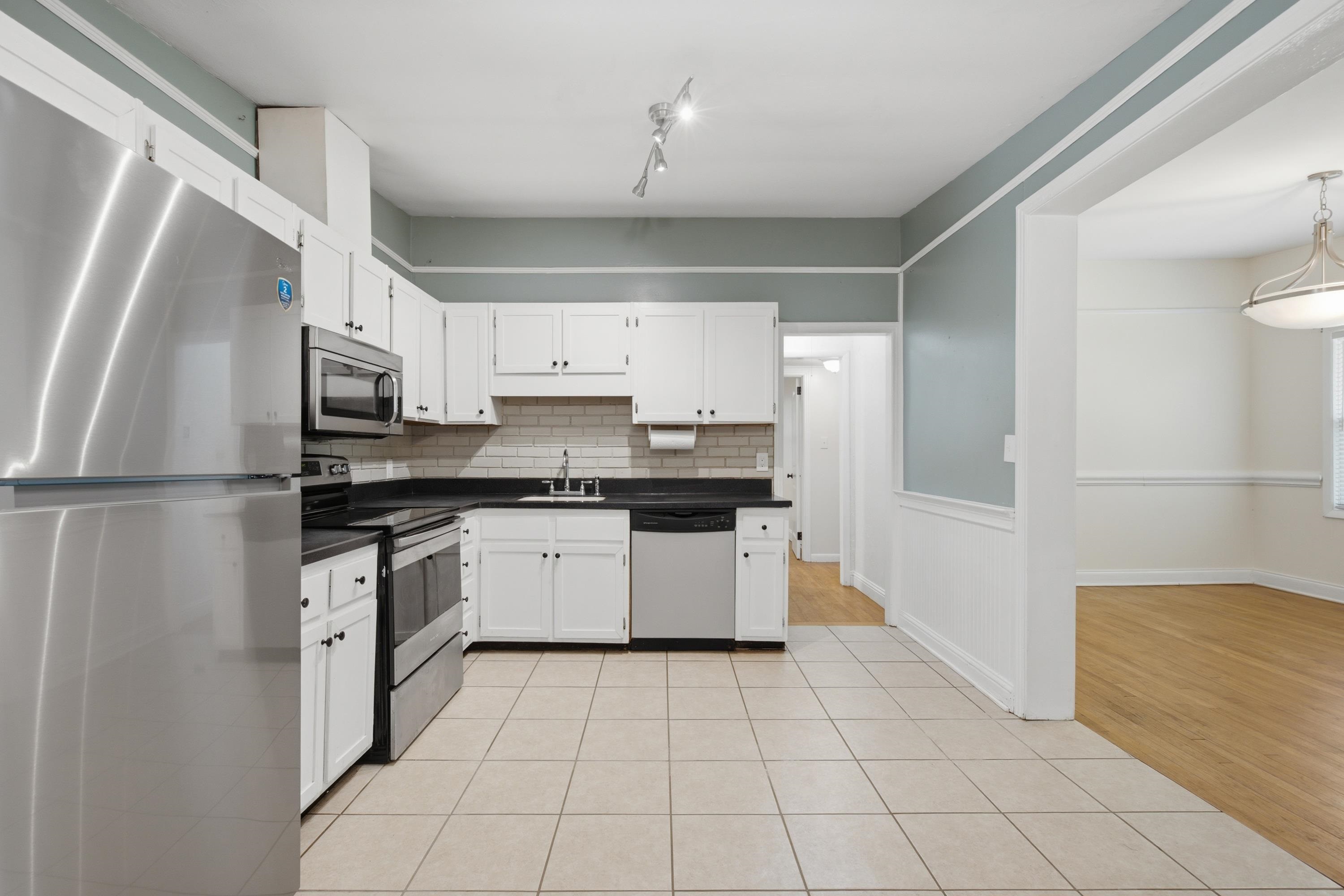 401 Midflow Street Tallahassee, FL 32304 - Photo 10 of 37