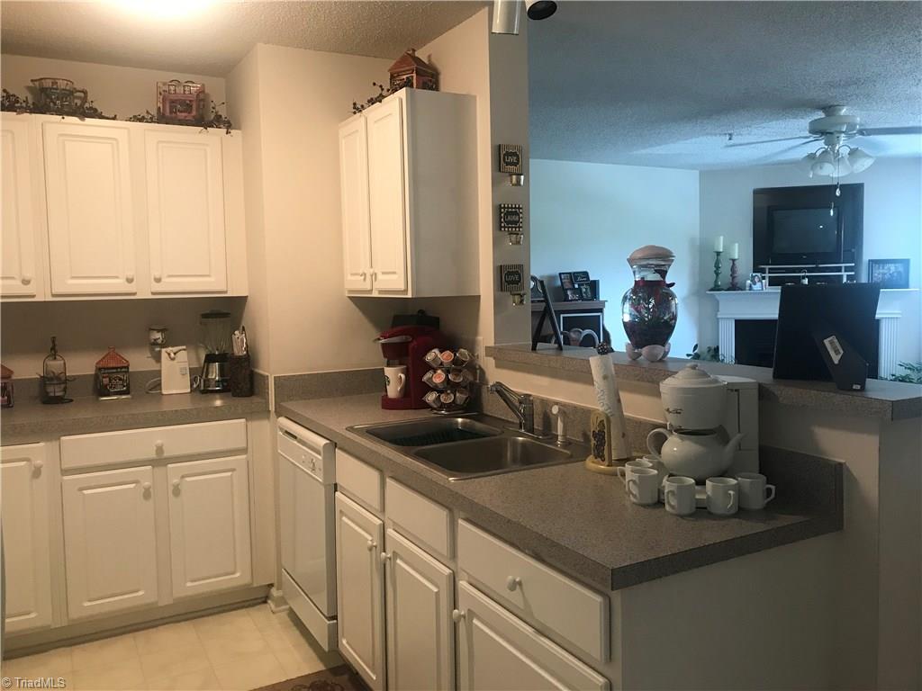 131 James Road High Point, NC 27265 - Photo 3 of 10 Gallery Image 3
