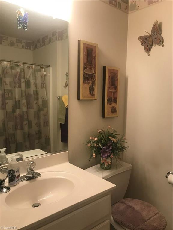 131 James Road High Point, NC 27265 - Photo 9 of 10 Gallery Image 9