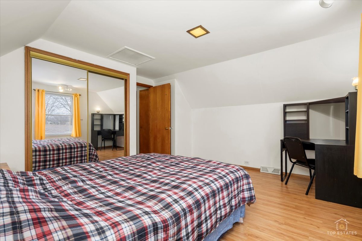 128 South Michigan Avenue Addison, IL 60101 - Photo 14 of 29