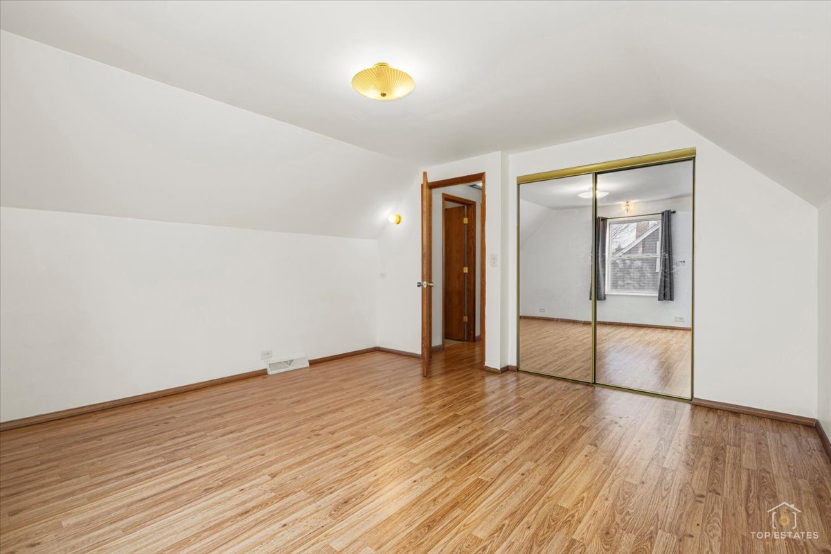 128 South Michigan Avenue Addison, IL 60101 - Photo 16 of 29