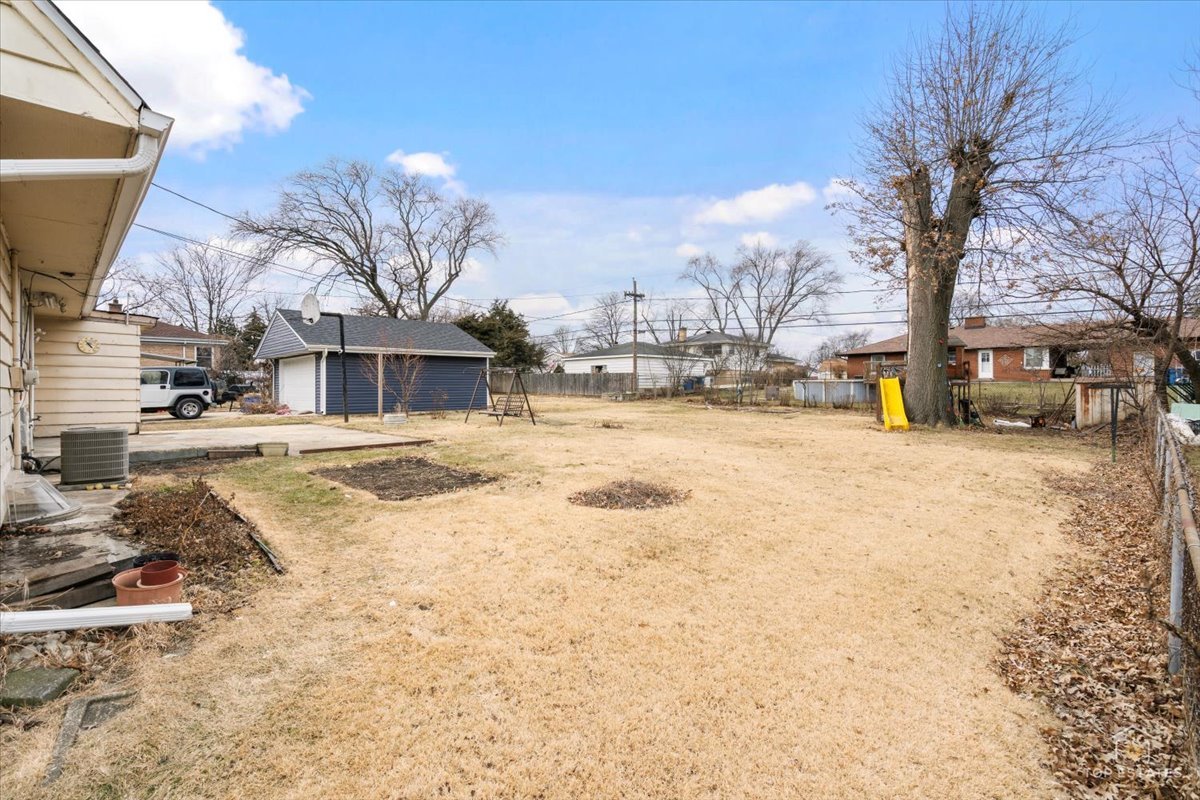 128 South Michigan Avenue Addison, IL 60101 - Photo 22 of 29