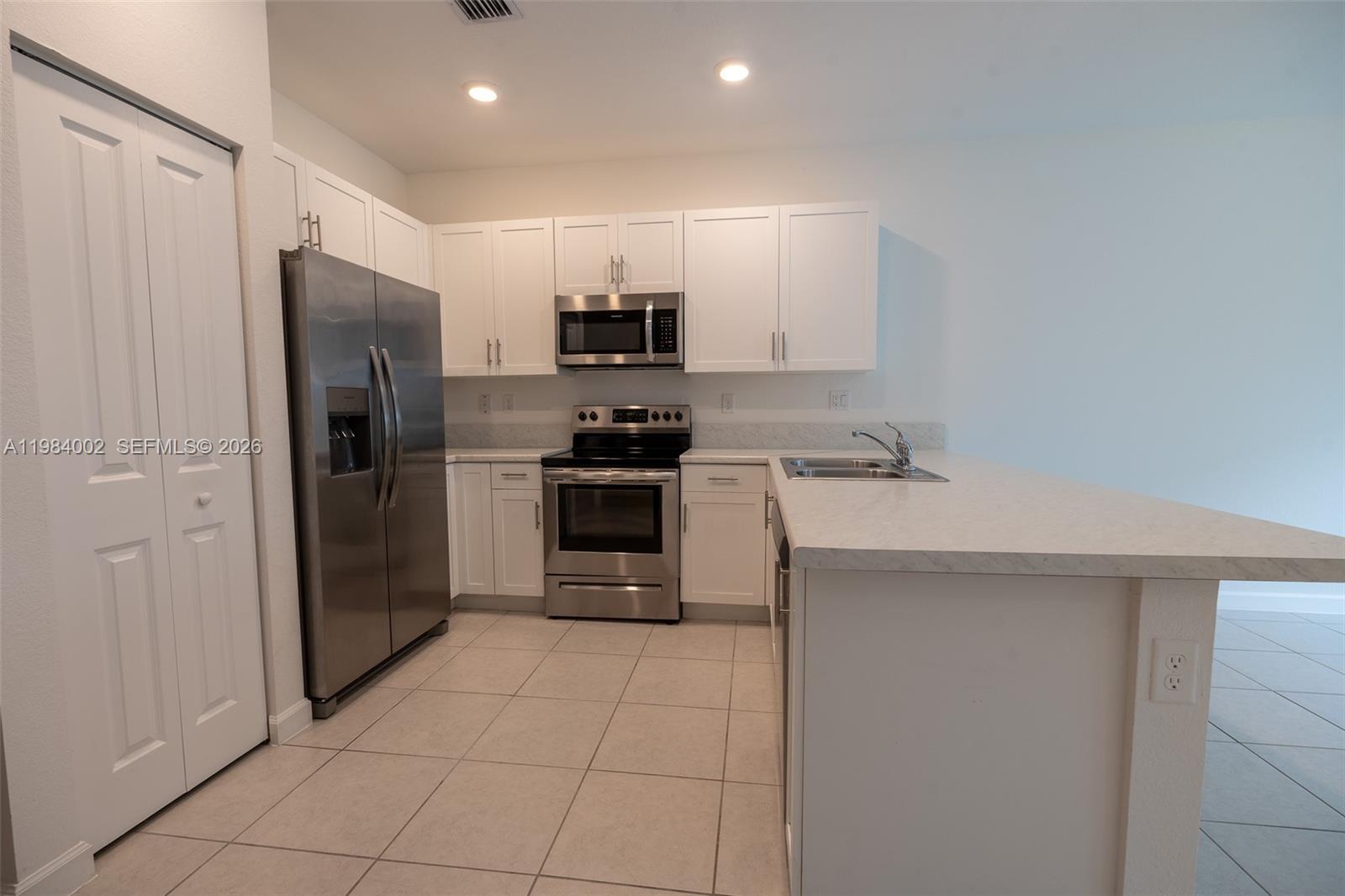 11972 Southwest 244 Lane Homestead, FL 33032 - Photo 17 of 26