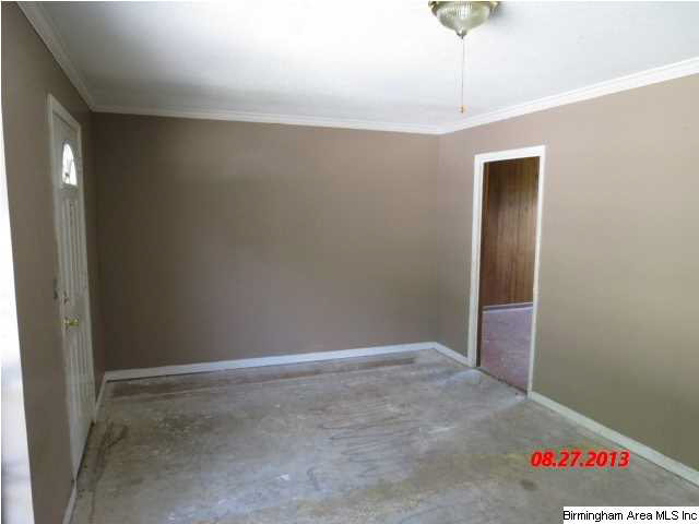 2015 8th Street Southwest Decatur, AL 35601 - Photo 3 of 9