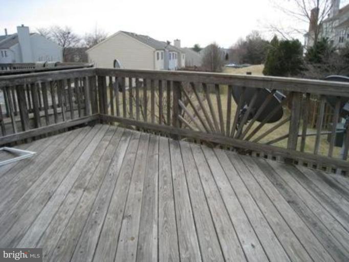 14065 Winding Ridge Lane Centreville, VA 20121 - Photo 6 of 12 Deck