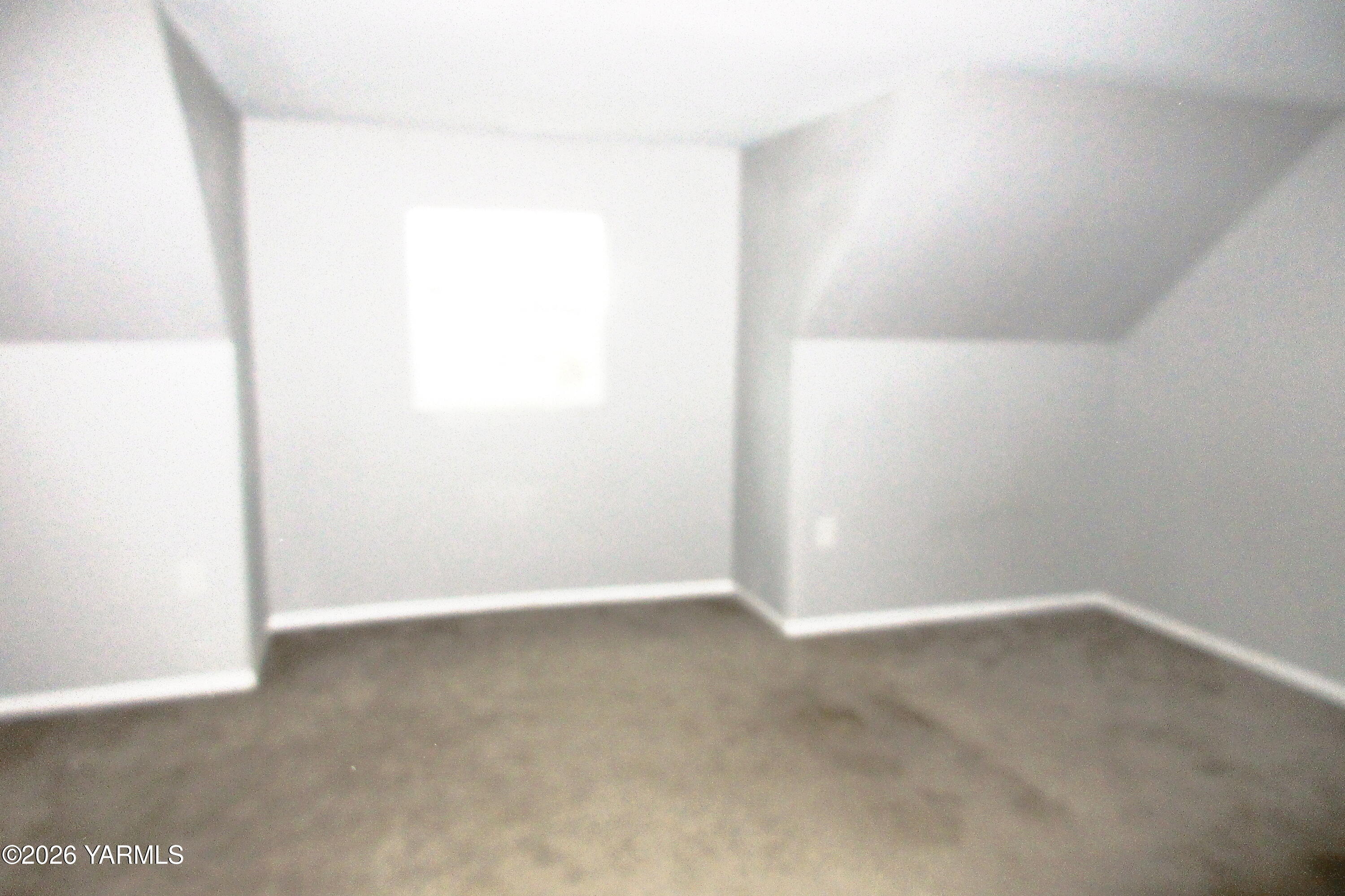 208 North Alder Street Toppenish, WA 98948 - Photo 13 of 14 a view of an empty room