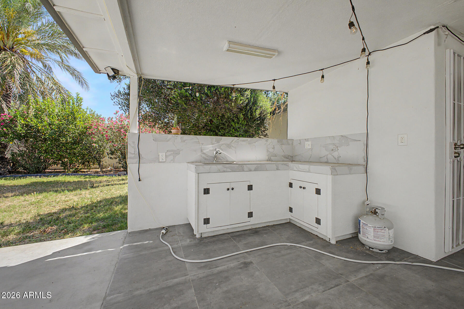 702 West Rose Lane Phoenix, AZ 85013 - Photo 37 of 43 29 - Rose