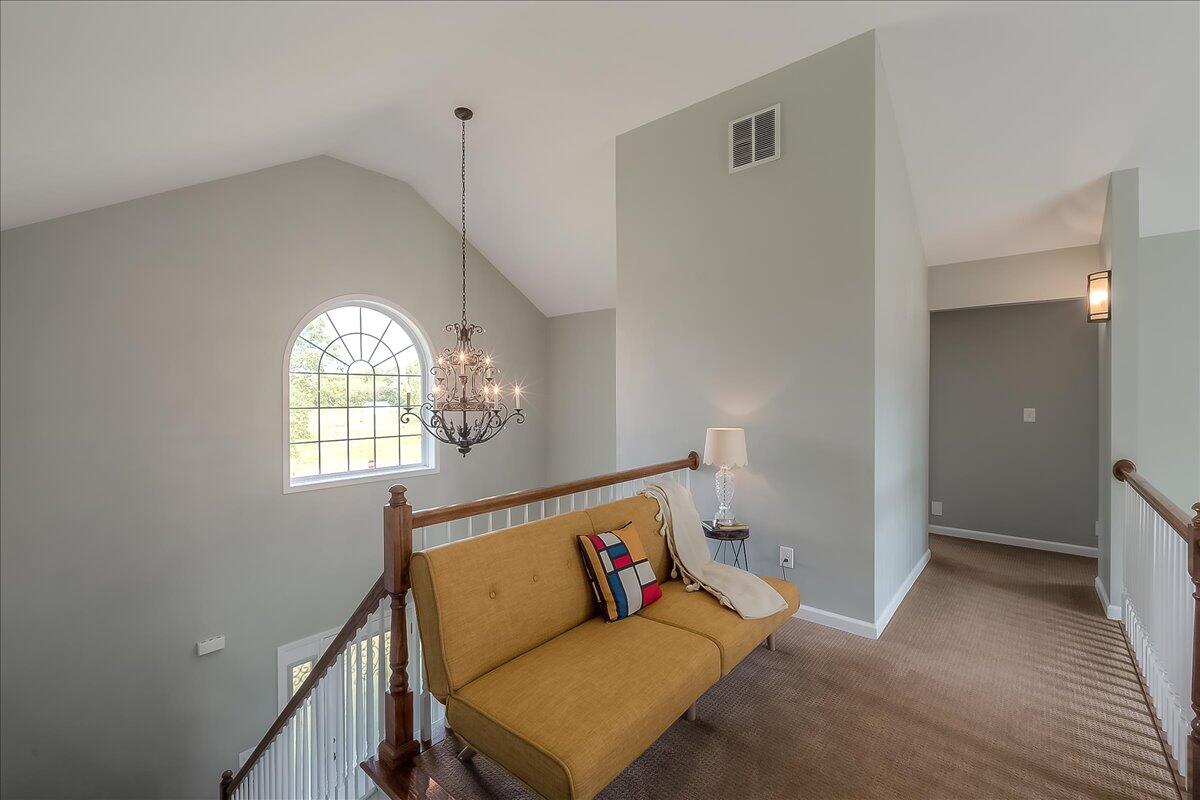 3698 Royster Road Lexington, KY 40516 - Photo 25 of 51 cat walk
