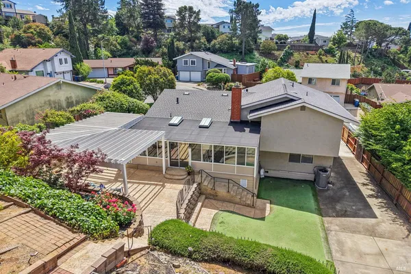 $849,900 | 105 Woodstock Court, Benicia, CA 94510