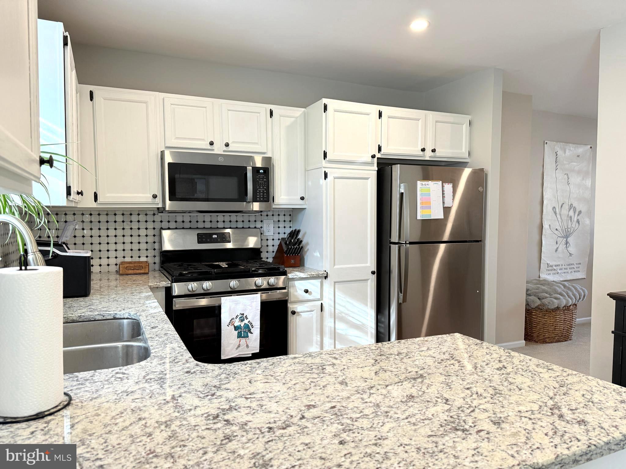 205 Aucott Road Brookhaven, PA 19015 - Photo 9 of 25 Gallery Image 9