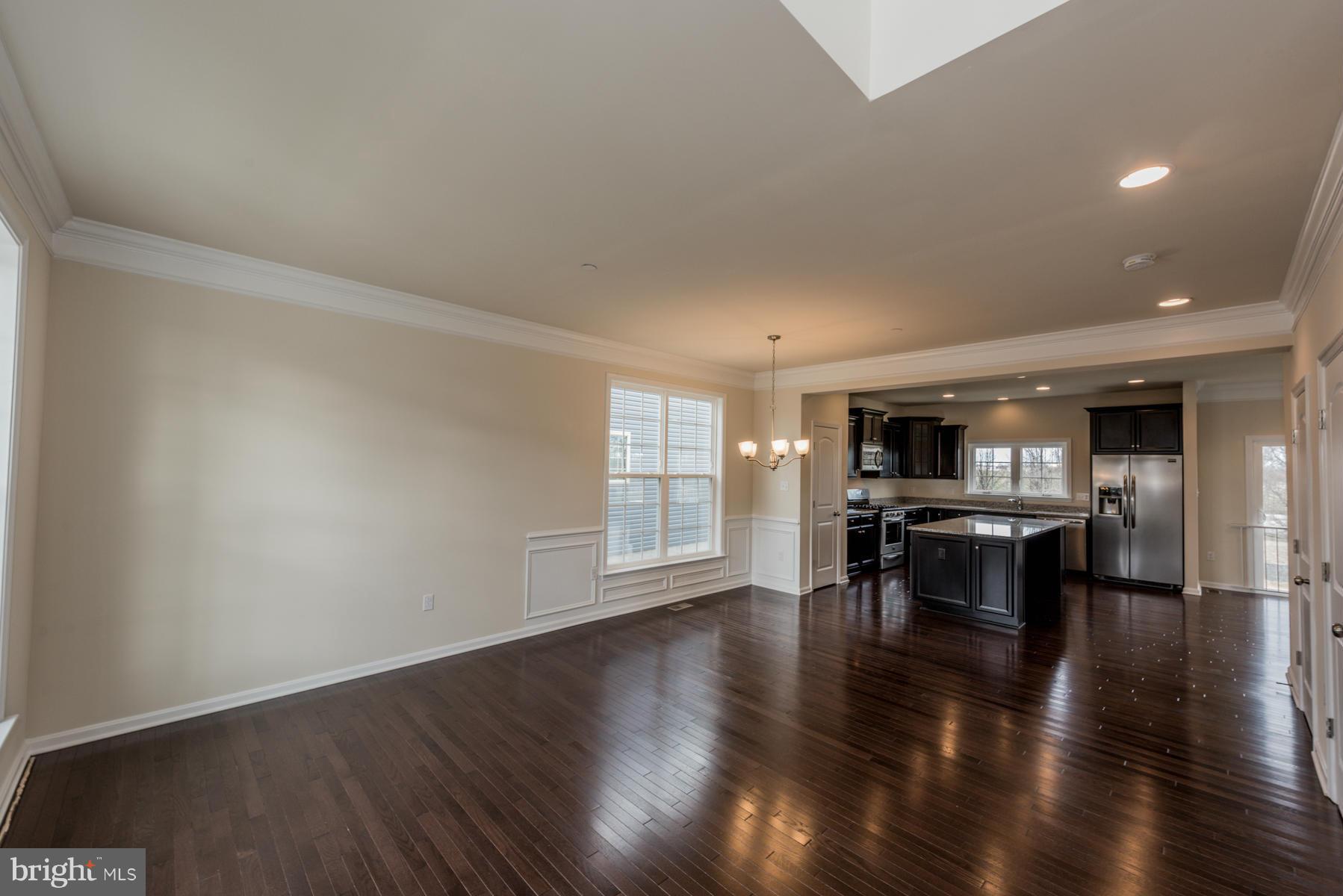 8145 Ridgely Loop Severn, MD 21144 - Photo 2 of 28 Interior (General)
