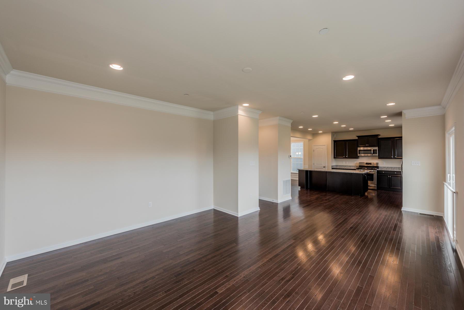 8145 Ridgely Loop Severn, MD 21144 - Photo 11 of 28 Interior (General)