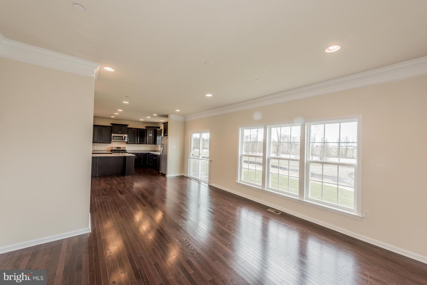8145 Ridgely Loop Severn, MD 21144 - Photo 10 of 28 Family Room