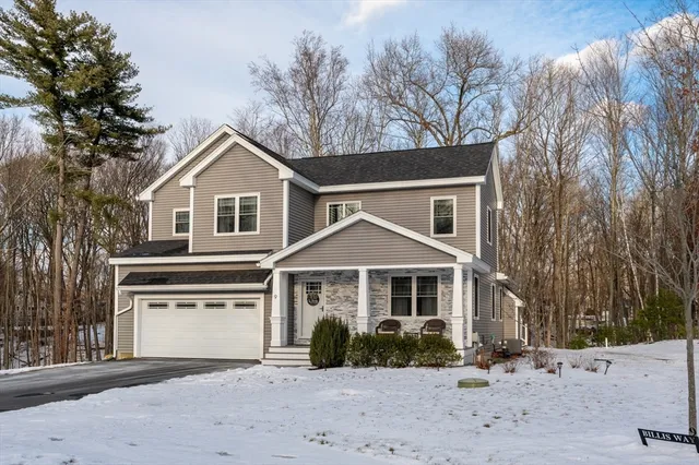 $979,000 | 9 Billis Way, Groveland, MA 01834