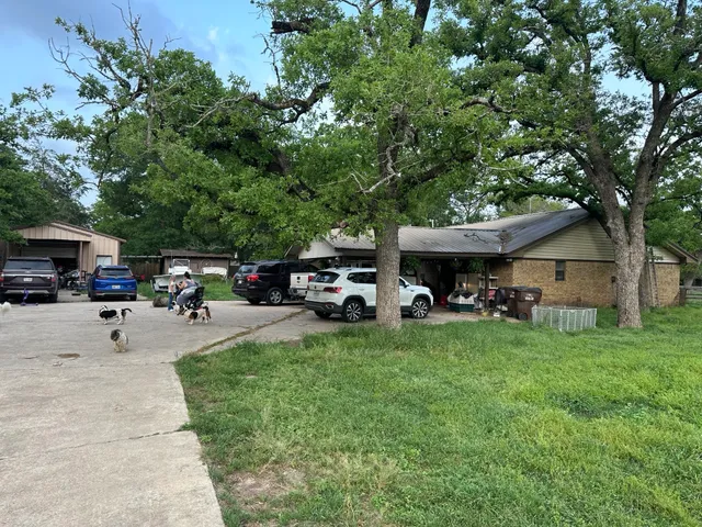 $254,000 | 2316 Mallard Drive, Caldwell, TX 77836