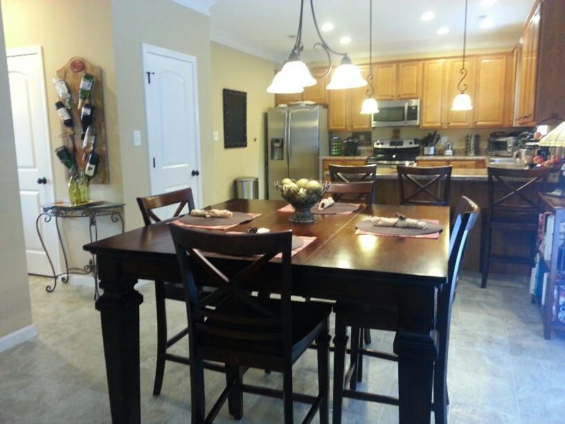 11618 Edison Road Knoxville, TN 37932 - Photo 15 of 32 Kitchen/B'Fast area/Bar