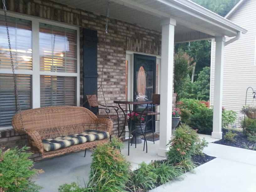11618 Edison Road Knoxville, TN 37932 - Photo 3 of 32 Covered Front Porch