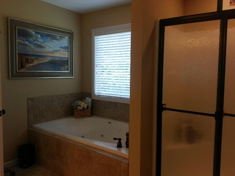 11618 Edison Road Knoxville, TN 37932 - Photo 22 of 32 MBA Jacuzzi_Sep Shower