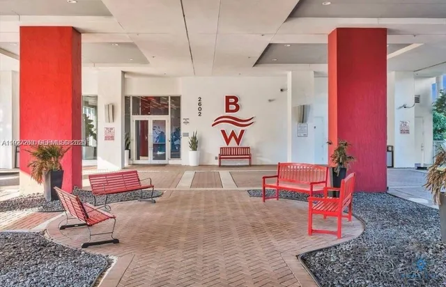 $439,000 | 2602 East Hallandale Beach Boulevard, Unit R809, Hallandale Beach, FL 33009