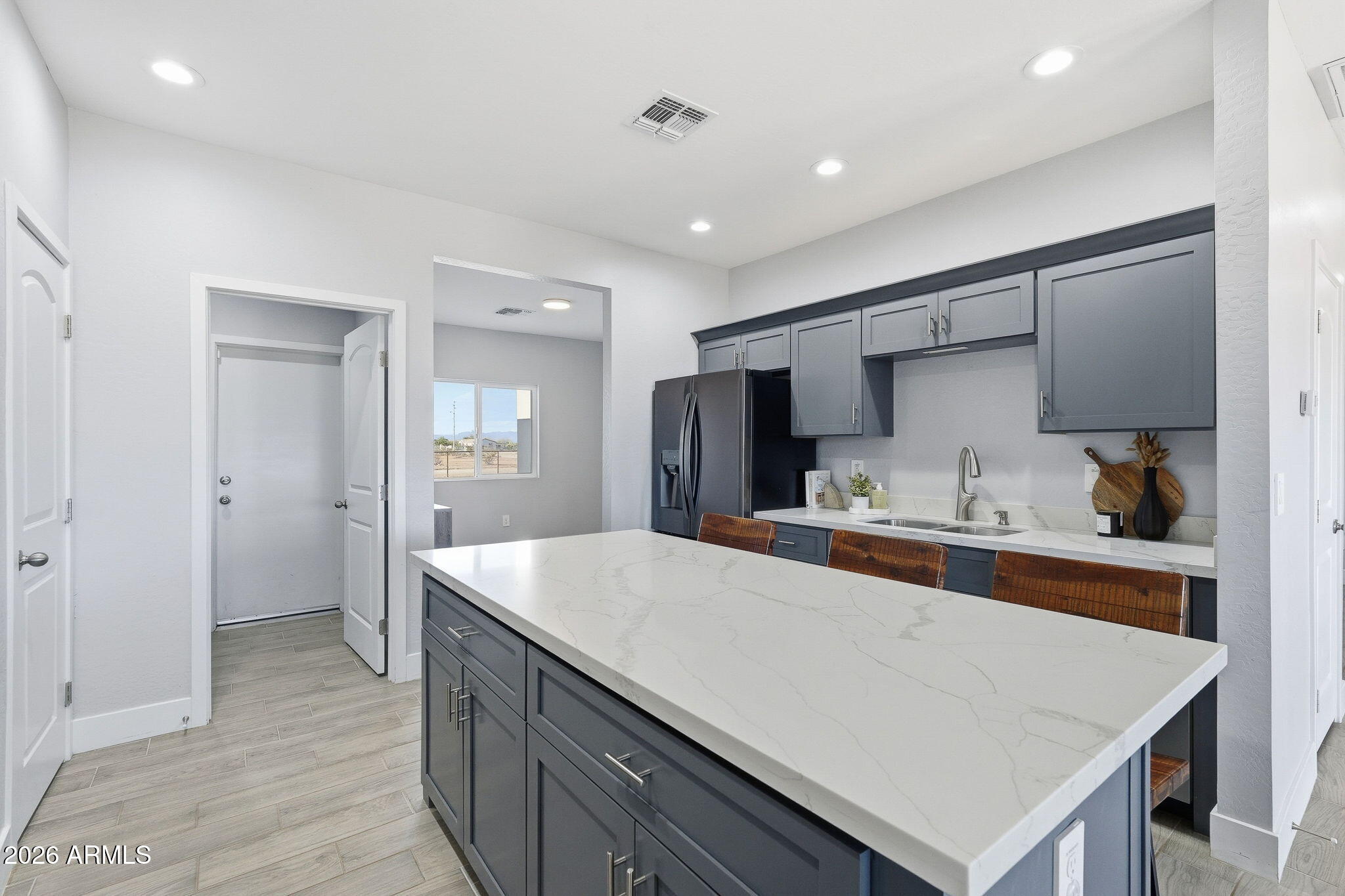 25123 Peak View Road Wittmann, AZ 85361 - Photo 18 of 48 Kitchen