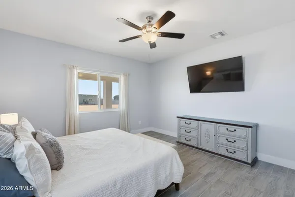$589,900 | 25123 Peak View Road, Wittmann, AZ 85361