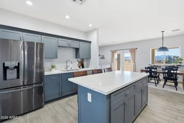 $589,900 | 25123 Peak View Road, Wittmann, AZ 85361