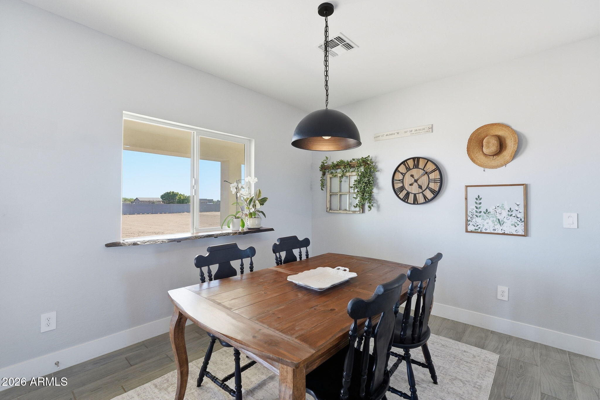 25123 Peak View Road Wittmann, AZ 85361 - Photo 3 of 48 Dining Area