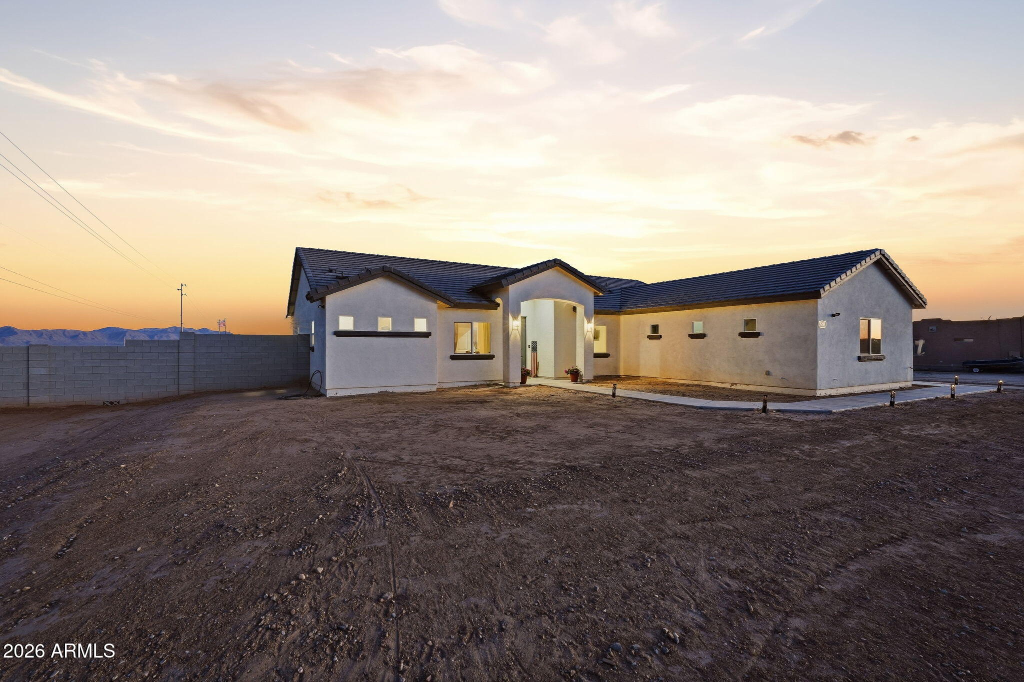 25123 Peak View Road Wittmann, AZ 85361 - Photo 6 of 48 Front of Home
