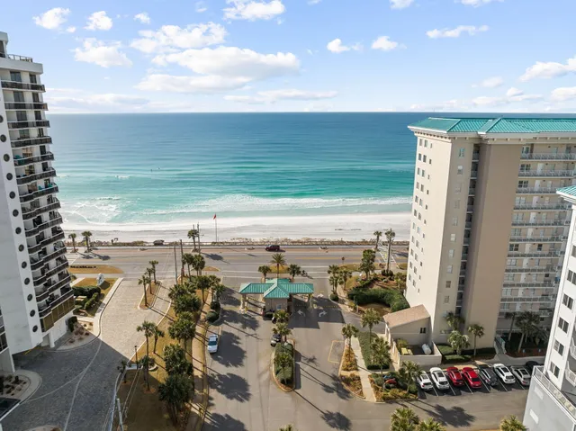 $1,435,000 | 112 Seascape Drive, Unit 2402 PENTHOUSE, Miramar Beach, FL 32550