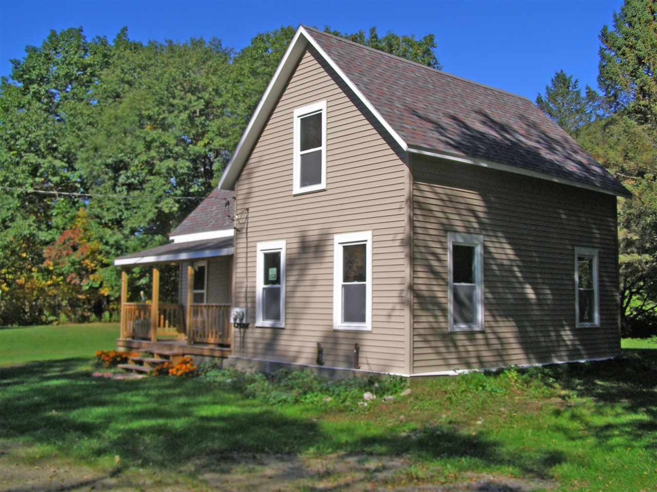 323 Dean Road Pownal, VT 05261 - Photo 3 of 17