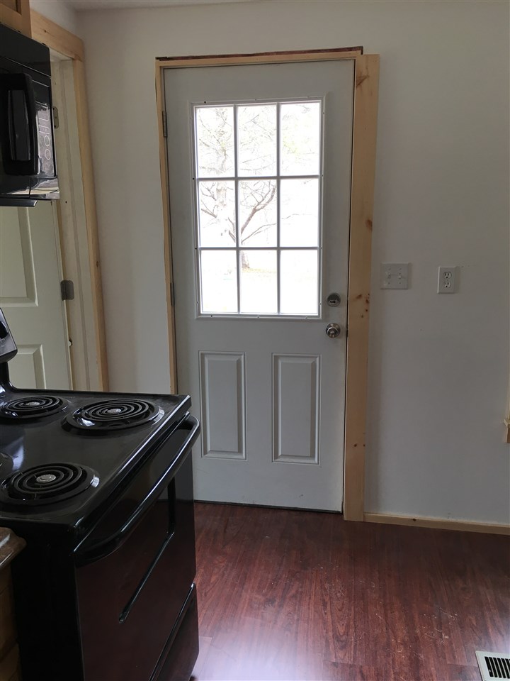 323 Dean Road Pownal, VT 05261 - Photo 6 of 17