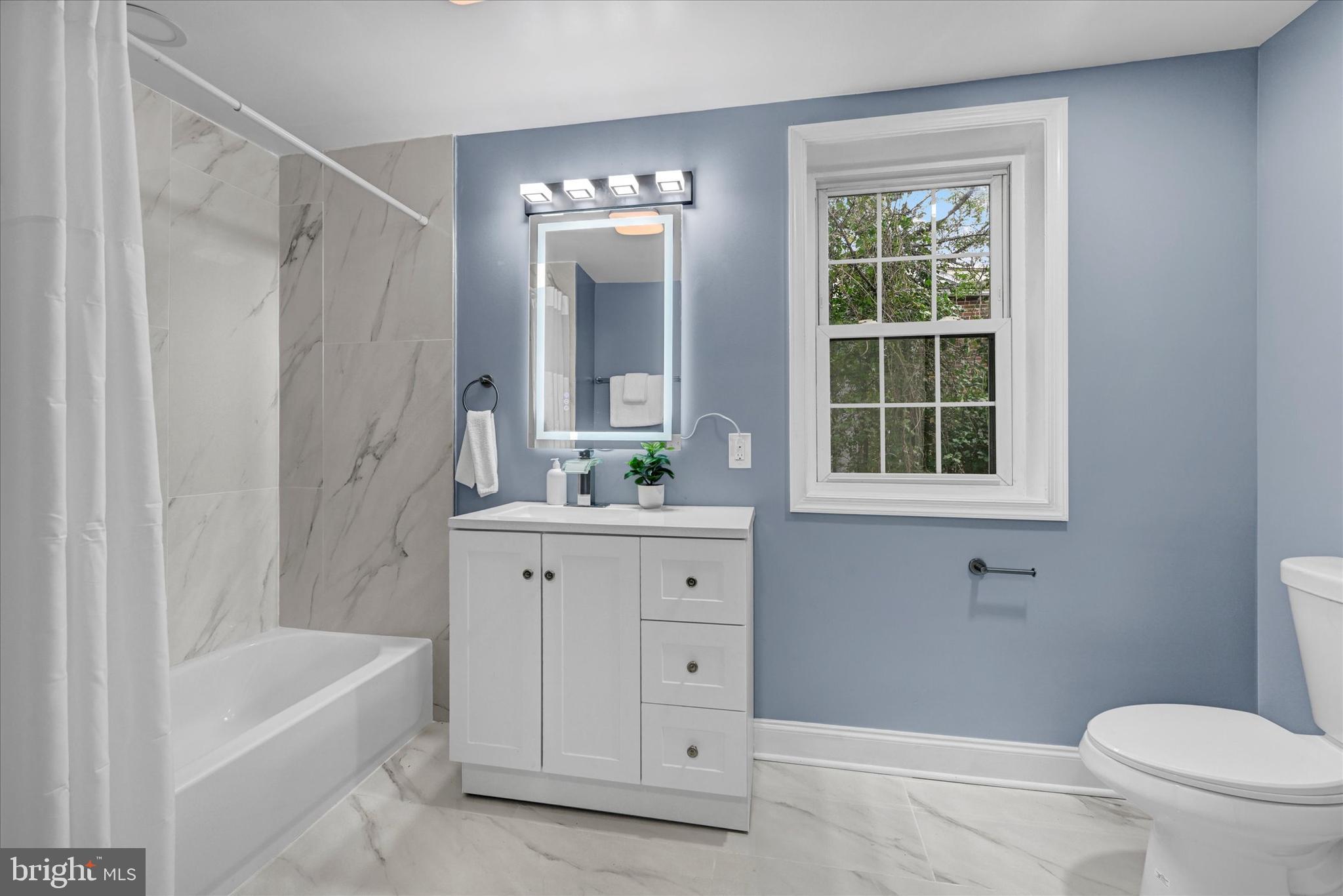 864 Lemmon Street Baltimore, MD 21201 - Photo 11 of 18