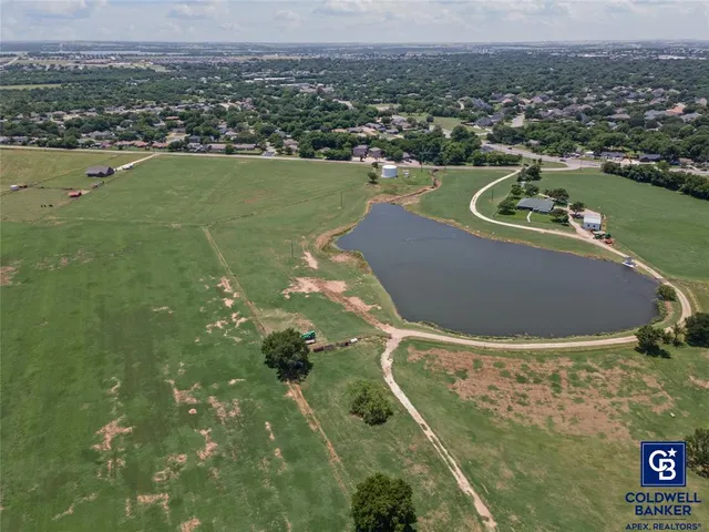 $1,850,000 | 1221 Park N Boulevard, Cleburne, TX 76033