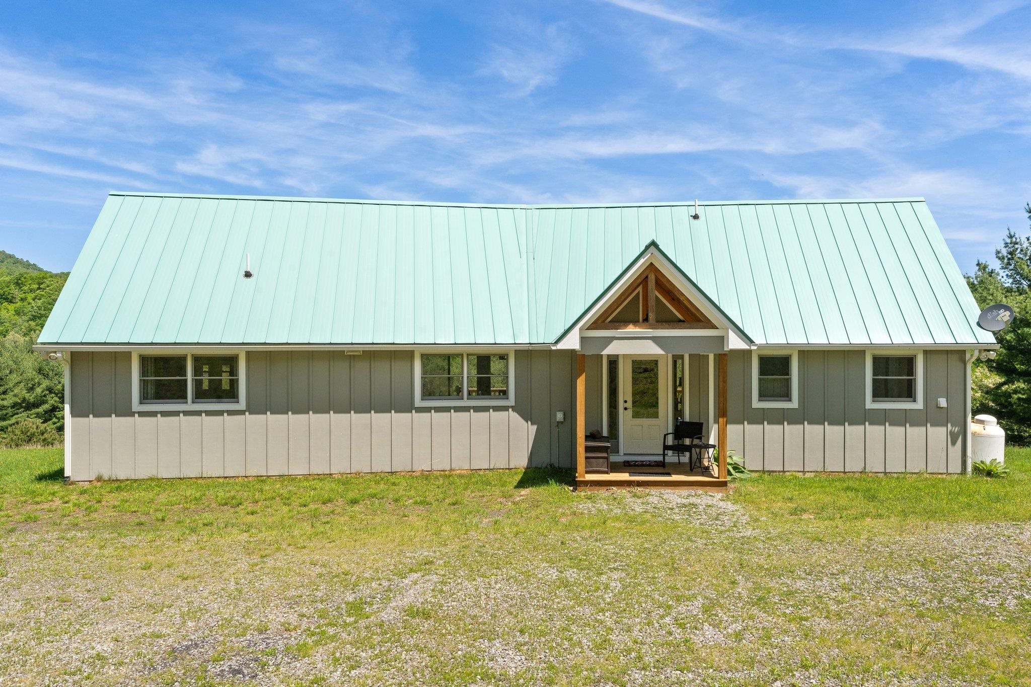 715 Davis Run Road McDowell, VA 24458 - Photo 2 of 65 Gallery Image 2