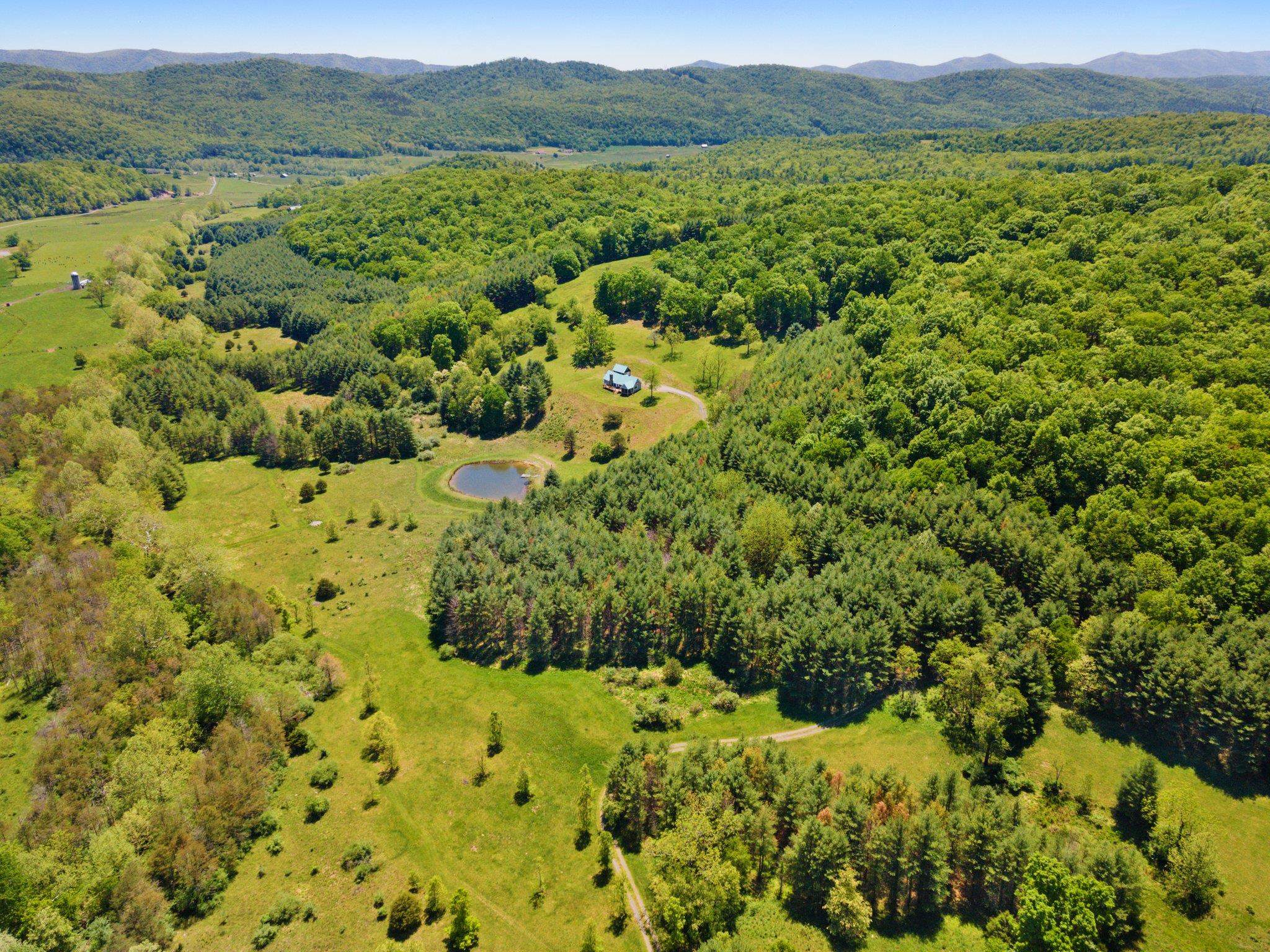 715 Davis Run Road McDowell, VA 24458 - Photo 8 of 65 Gallery Image 8