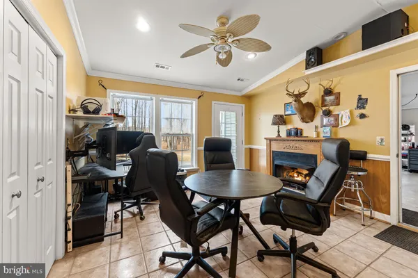 $750,000 | 14555 Lee Highway, Amissville, VA 20106