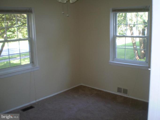 523 St Patrick Road Baltimore, MD 21206 - Photo 8 of 18 Master Bedroom
