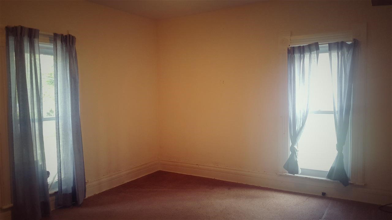126 South McKinley Road Flushing, MI 48433 - Photo 6 of 20 21503542-5.JPG