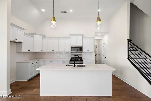 $418,900 | 7691 John Elliott Lane, Hernando, MS 38632