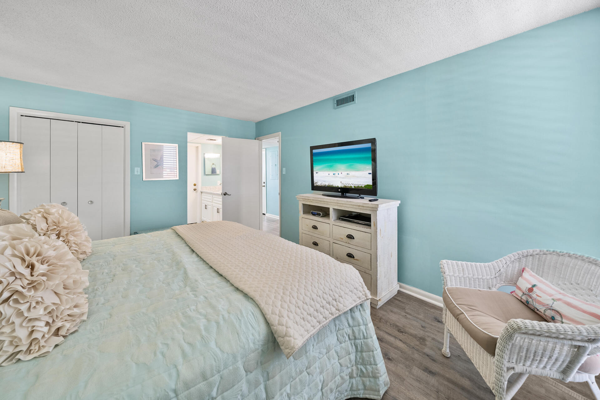 11757 Front Beach Road, Unit W506 Panama City Beach, FL 32407 - Photo 12 of 46 Primary Suite