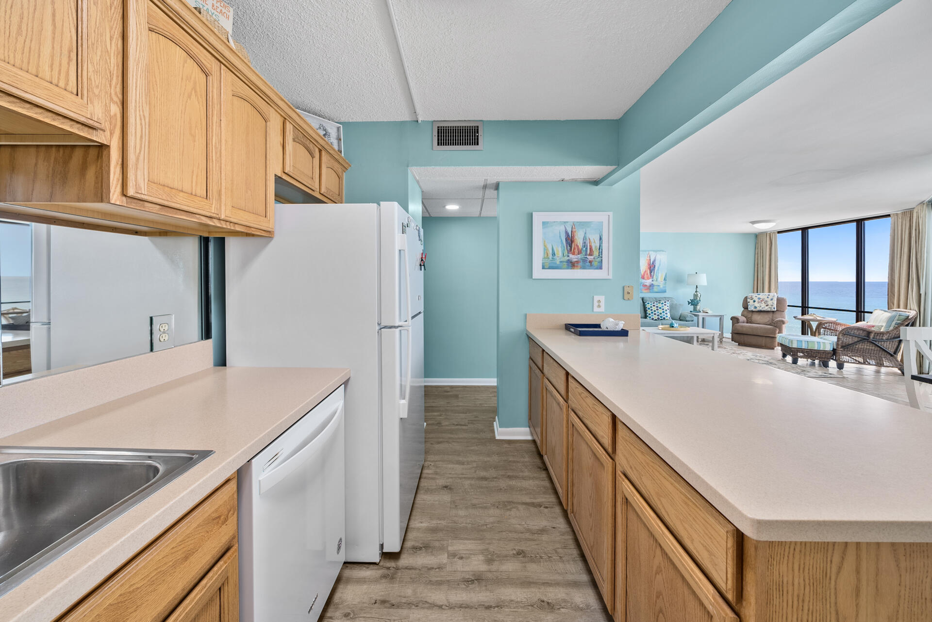 11757 Front Beach Road, Unit W506 Panama City Beach, FL 32407 - Photo 7 of 46 Kitchen