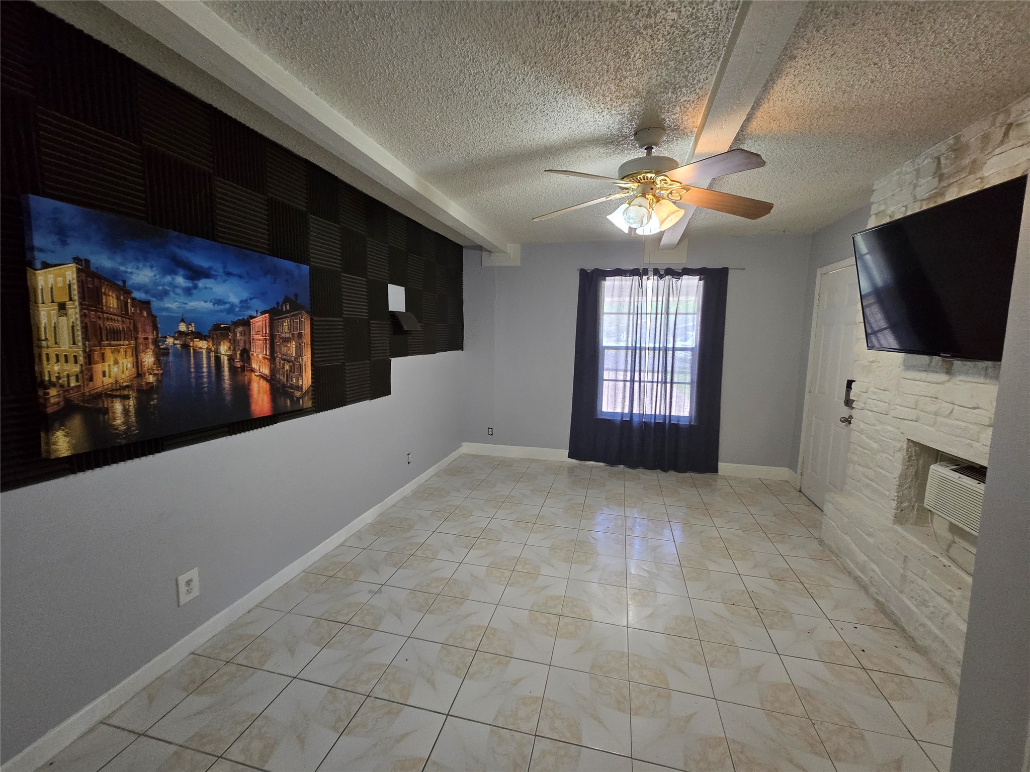10605 Newmont Road, Unit B Austin, TX 78758 - Photo 4 of 10