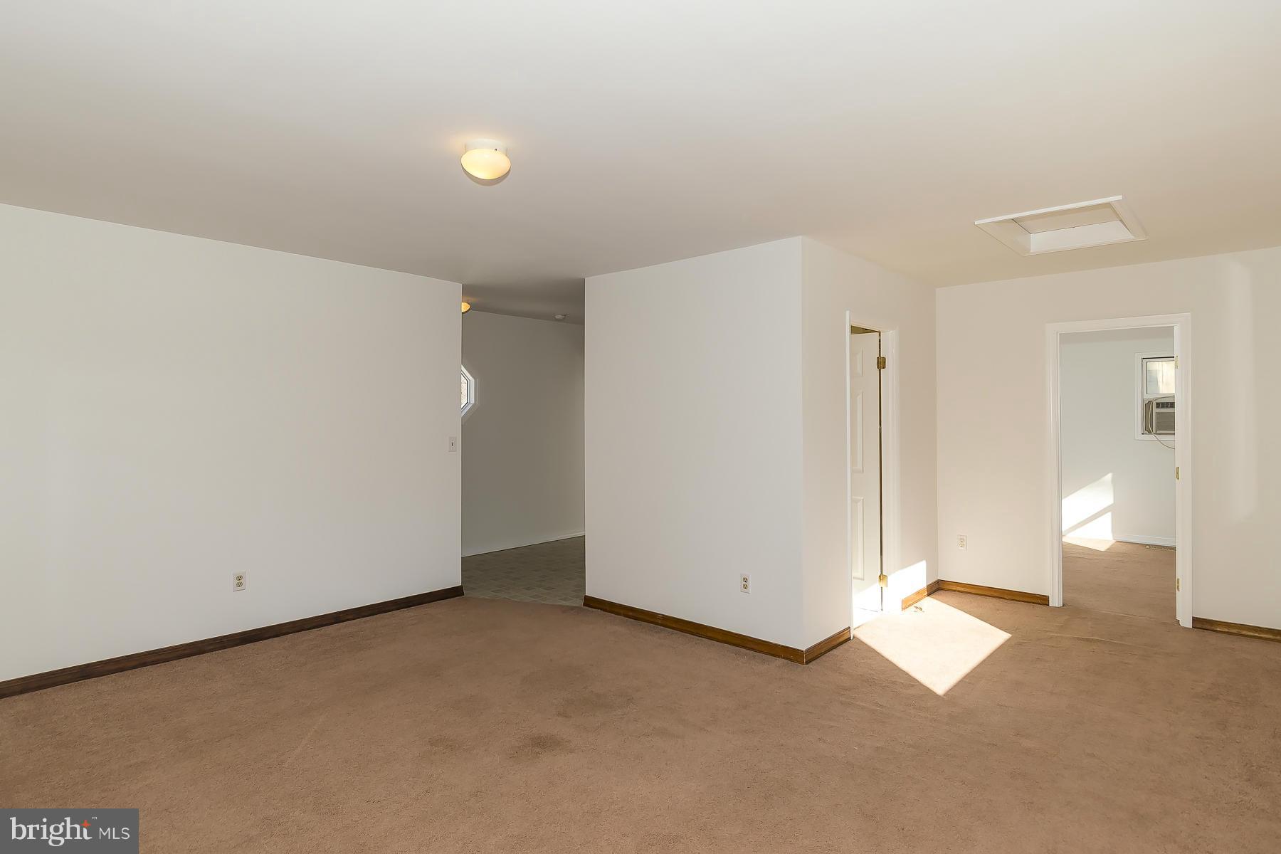 350 Hall Road Crownsville, MD 21032 - Photo 18 of 24 FAMILY ROOM
