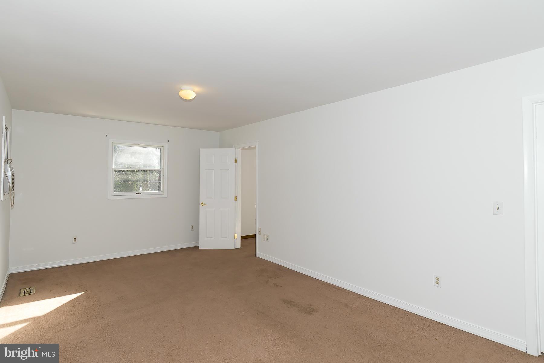 350 Hall Road Crownsville, MD 21032 - Photo 20 of 24 MASTER BEDROOM