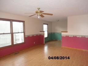 4550 Washington Road Greenbrier, TN 37073 - Photo 2 of 13 Living Room